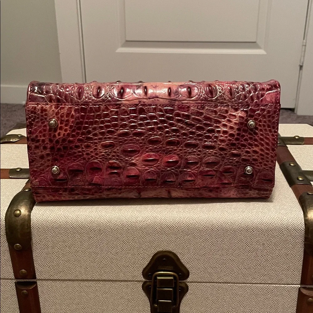 BRAHMIN MINI PRISCILLA IN WISTERIA MELBOURNE
**NEW WITH TAGS** **RARE** - Picture 4 of 11